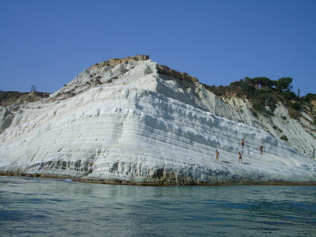 Il Casello Della Scala Dei Turchi Реалмонте Стая снимка